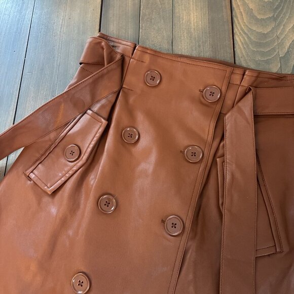 NWT Forever 21 Faux Leather Classic Heroine Collection Brown Skirt - Size M (X8) - Picture 2 of 8